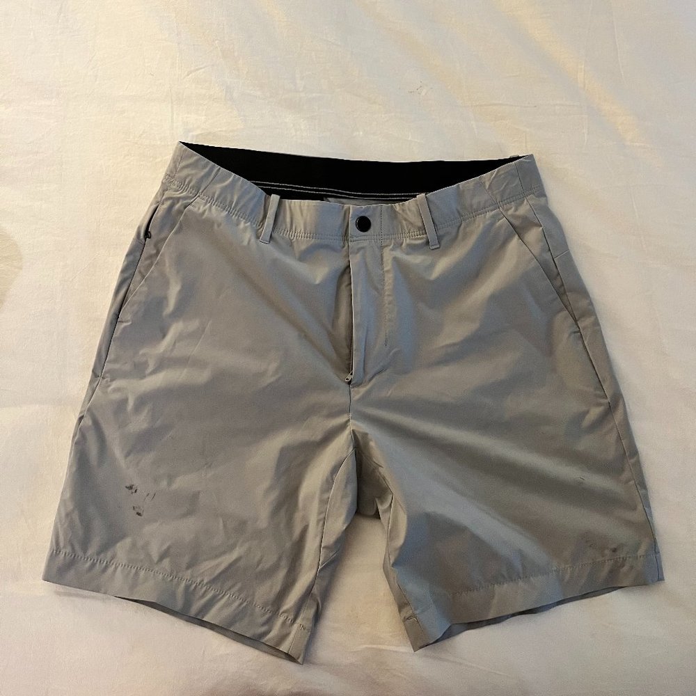 Banana Republic - Grey Shorts - Size 33